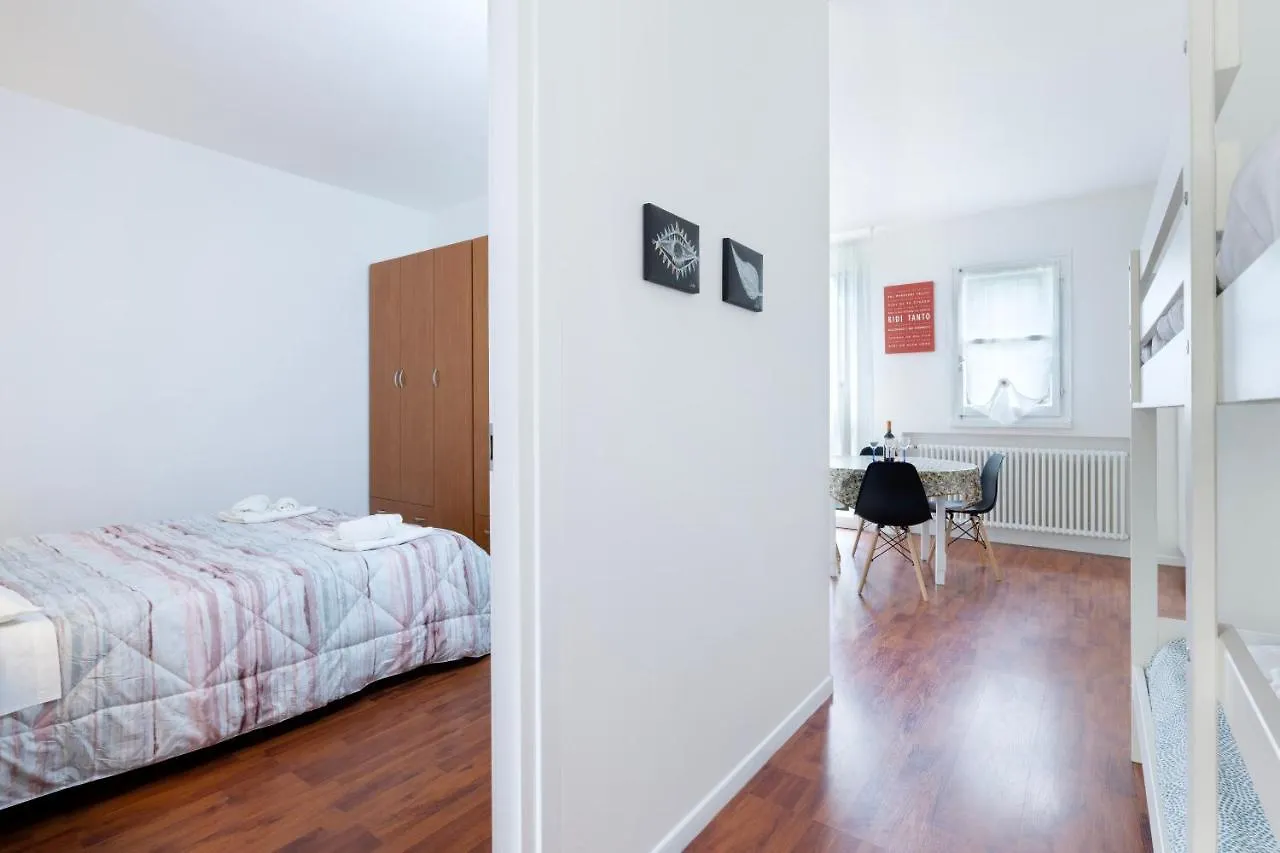 We Home - Riccione Loft Altavilla 0*,  Ιταλία